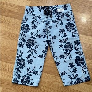 Roxy Navy and Light Gray Patterned Apparel